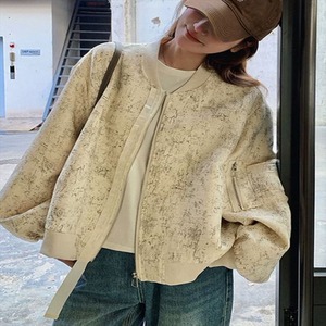 【送料無料】 ノーカラージャケット アウター 羽織り ショート 長袖 フレア Aライン ファスナー ベージュ ニュアンスカラー ヌーディーカラ― かわいい 大人可愛い 綺麗 シンプル カジュアル 大人 上品 おしゃれ お洒落 大人女子 こなれ感 コンサバ 定番アイテム 体型カバー ガーリー 春 女性 レディース 30代 40代 通勤 デート お出かけ 女子会 お呼ばれ お茶会 授業参観 休日 アウトドア 着回し 普段使い オルチャン ファッション スタイル 楽ちん 着痩せ オーバーシルエット 垢抜け