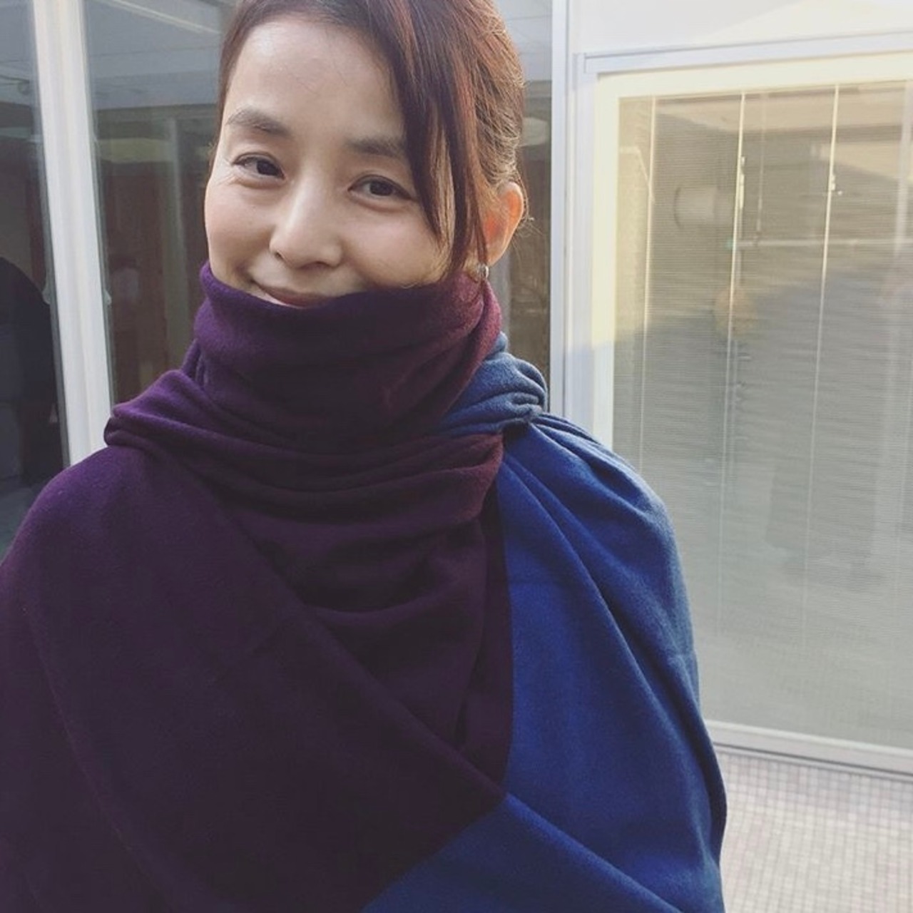 MAISON CARRÉE BI‐COLOR STOLE MIDNIGHT BLUE × VIOLET