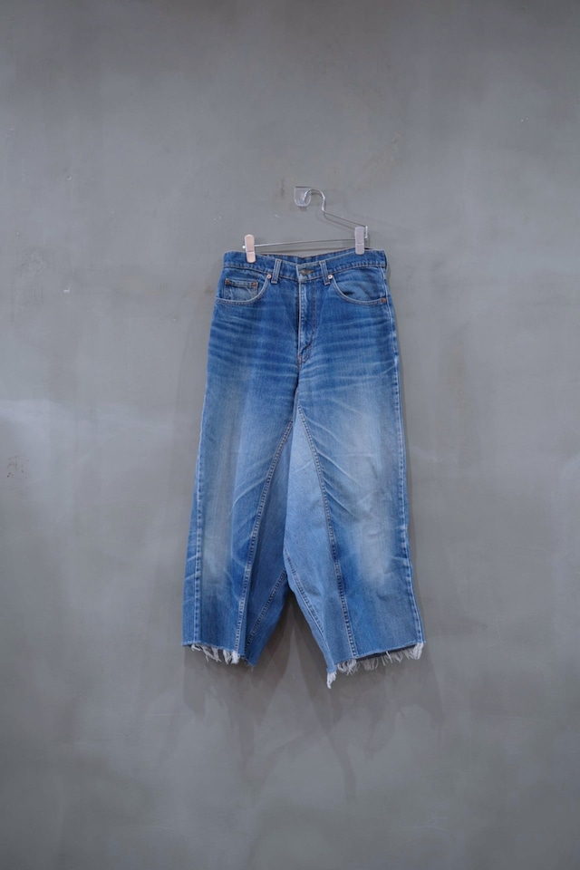 Levi's rebuild wide pants   w32