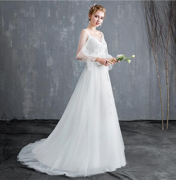 エレガント ウエディングドレス Vネック キャミソール リーフ刺繍  