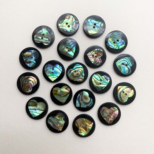 シェルハート模様のラウンドボタンM（20mm）