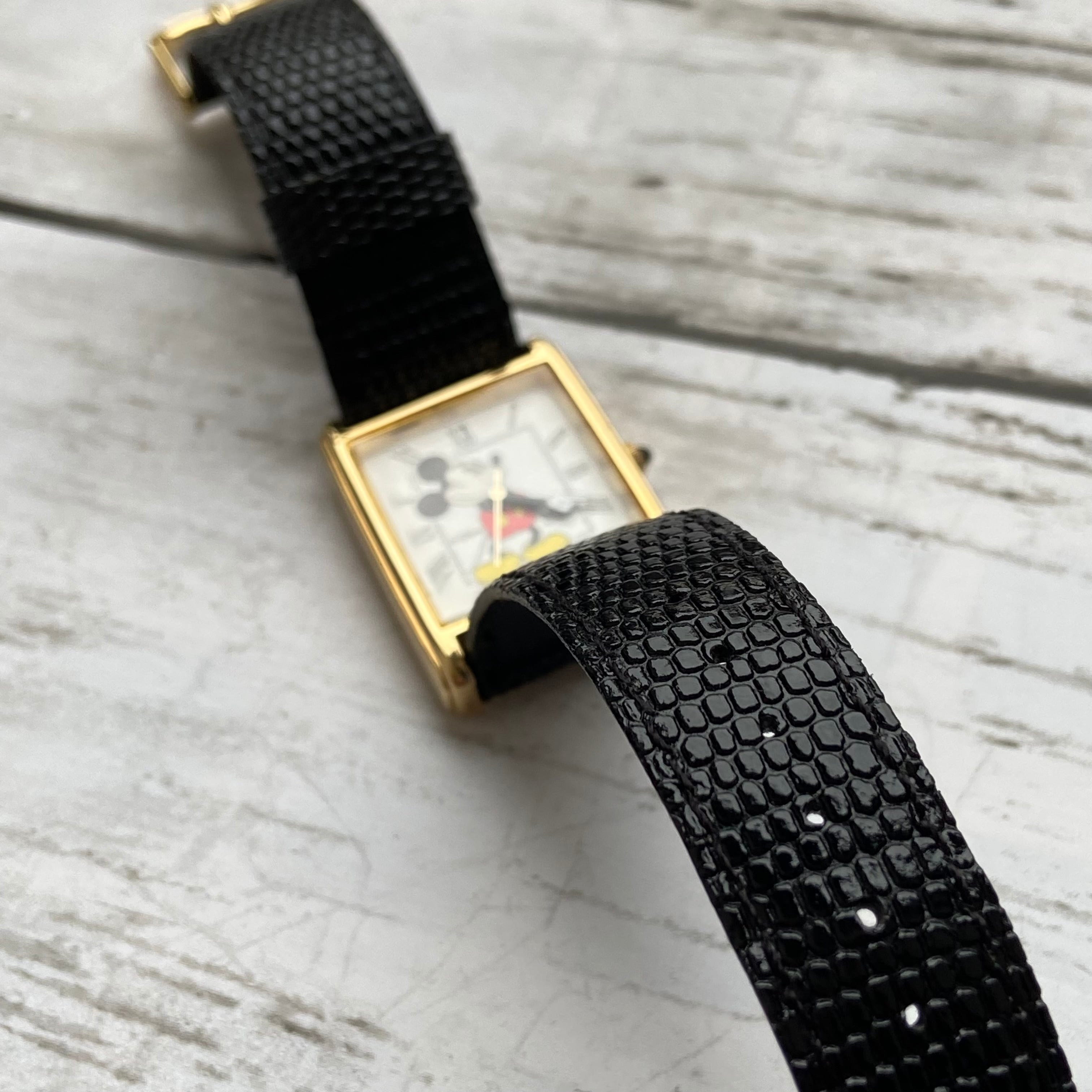 希少】90年代ヴィンテージ LORUS（SEIKO）ミッキーマウス 腕時計
