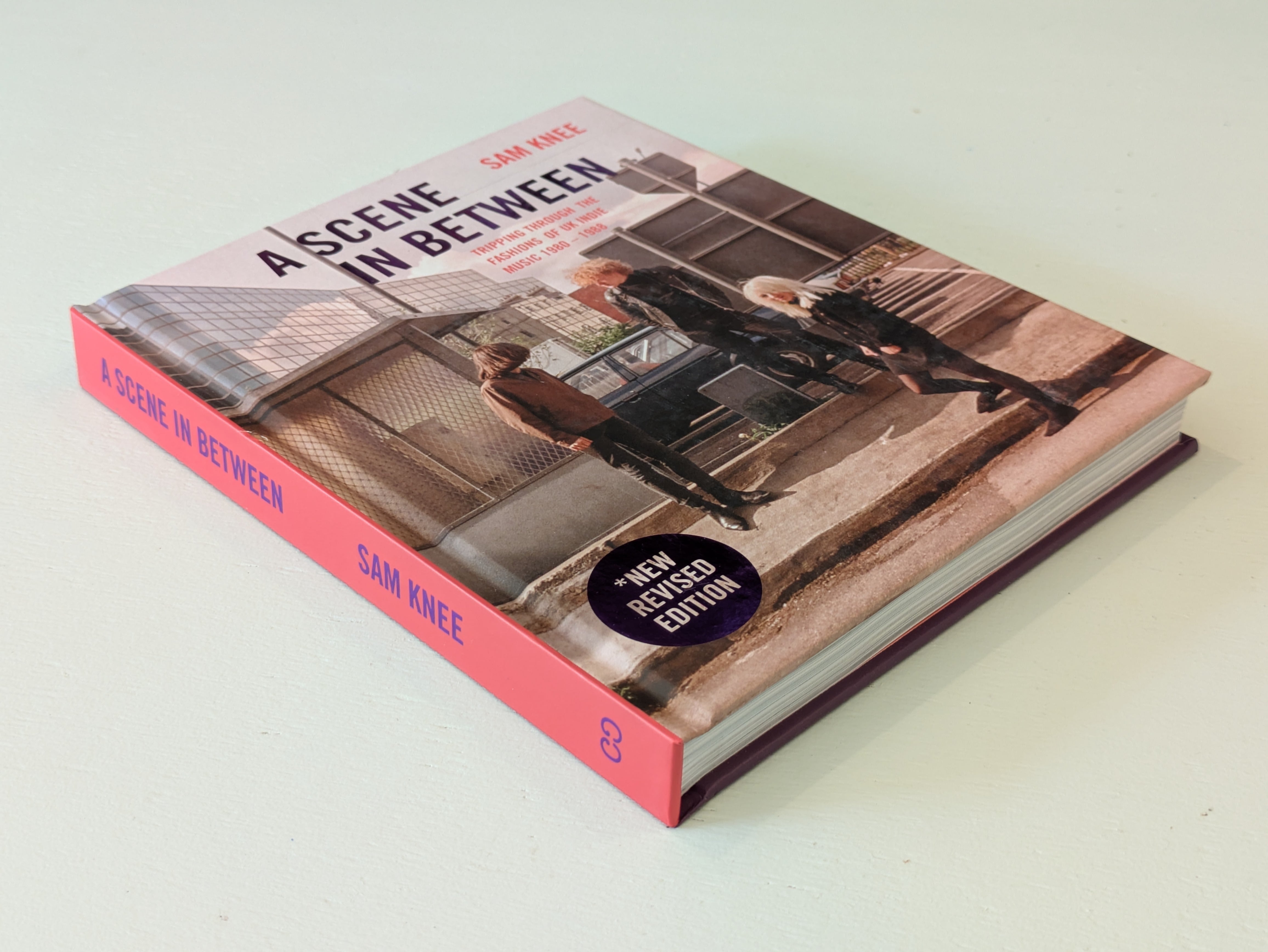 【新品】A Scene in Between 80年代 UK インディーズ A Scene in Between / Sam Knee 80年代 イギリス インディーズ ギター