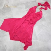 社交ダンス 衣装 ラテン ドレス ワンピース パーティドレス ICHIOKU イチオク マゼンダピンク系 無地 シンプル ホルターネック 派手 上品 エレガント 伸縮性 大人 ポリエステル 胸パッド有り 女性用 デザイン おしゃれ 体系カバー 柔らかい 着心地良い イベント用 発表会 ステージ パフォーマンス レディース セクシー 競技用 スタイリッシュ