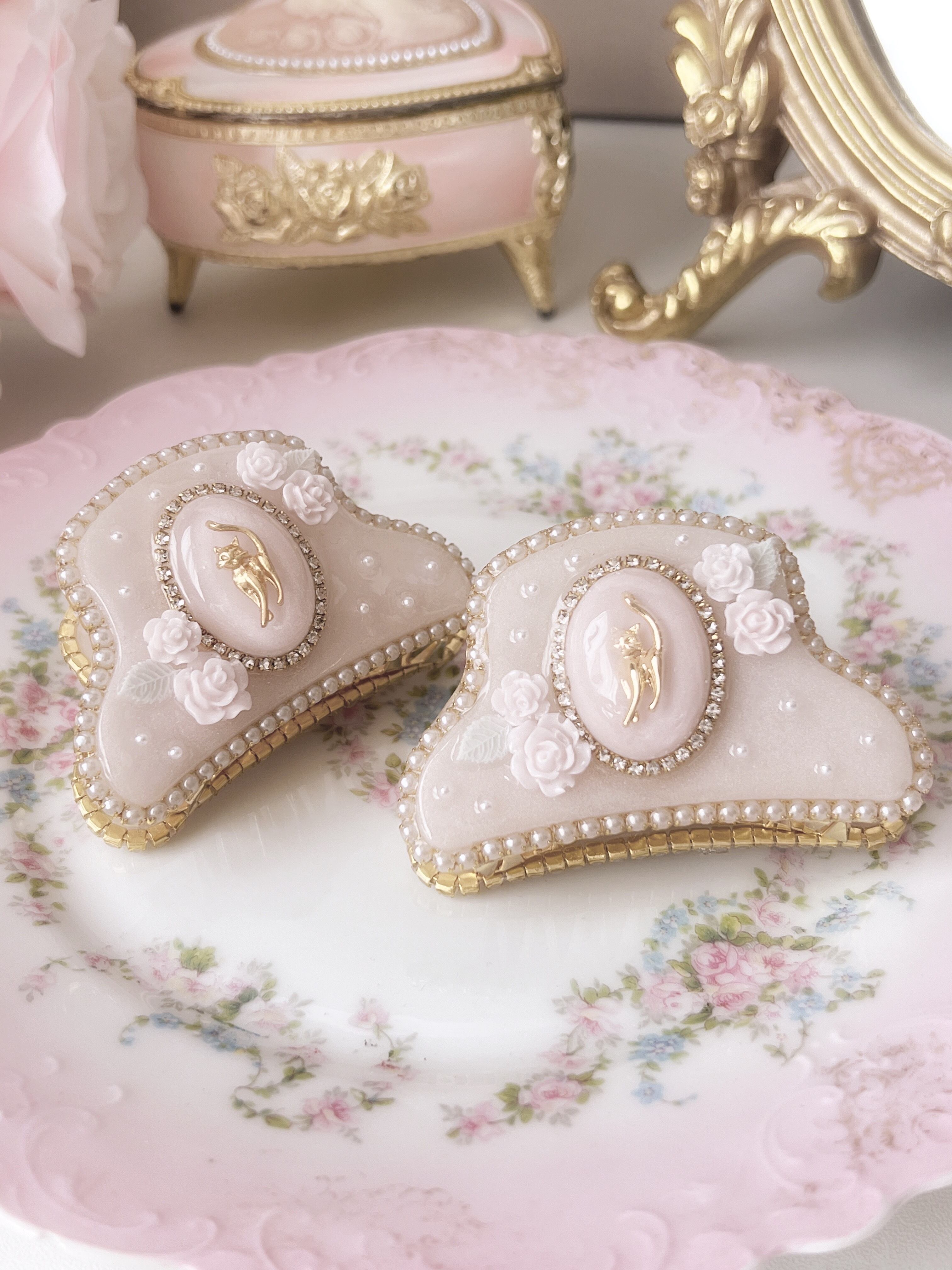 ピンクフラワーとひまわりハートレジンヘアゴム ポニーフック変更可能