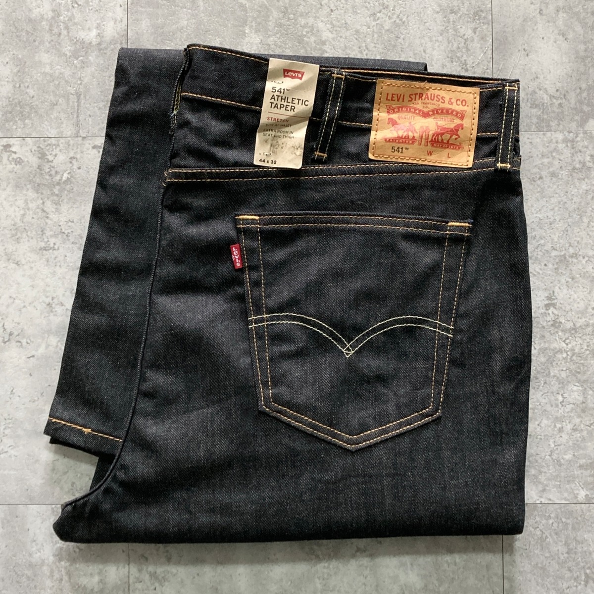 希少数量限定Levi
