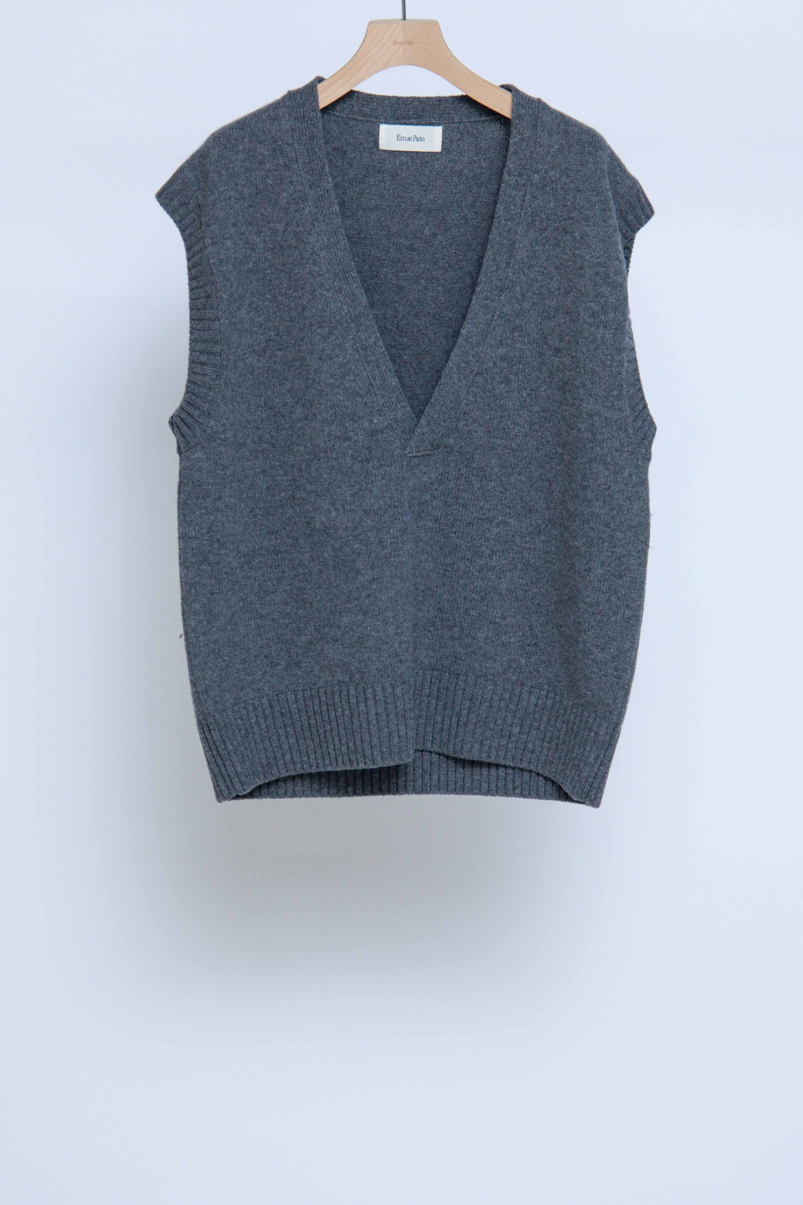 Vneck Knit Vest - Gray | erniepalo