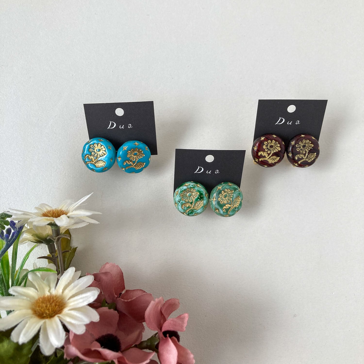 一輪の花模様チェコガラス〈ピアス/イヤリング〉 | Dua-アクセサリー