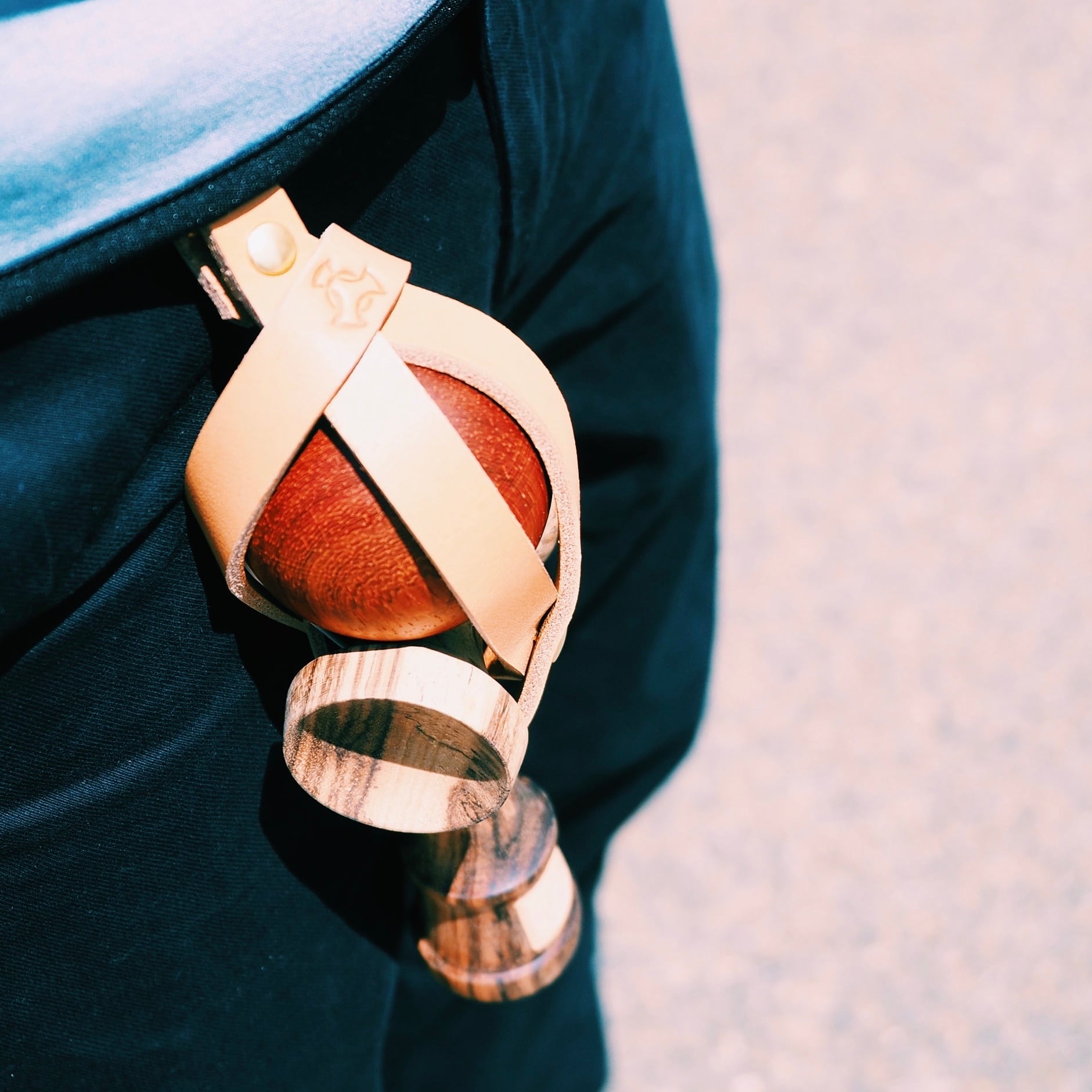 KENDAMA HOLDER / けん玉ホルダー キャメル / 栃木レザー 使用 | TOKYO