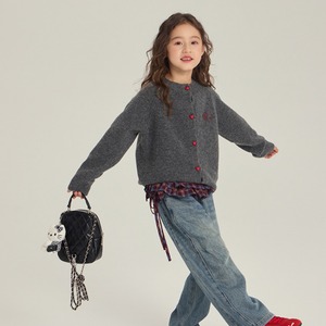 冬ハートボタン付き刺しゅうカーディガン