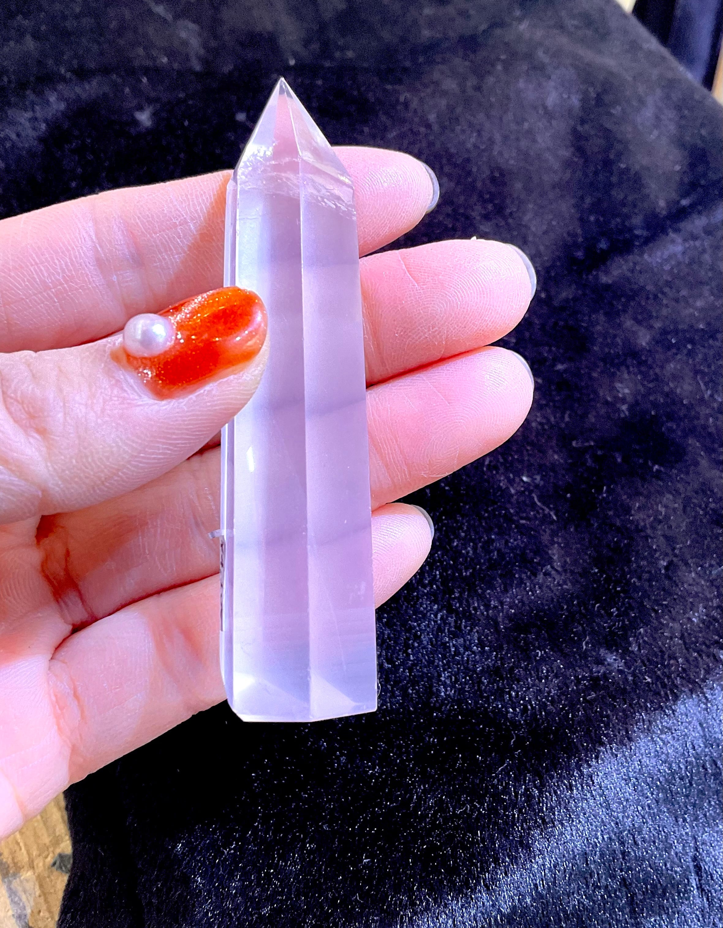 ローズクォーツ六角柱(紅水晶ポイント)
