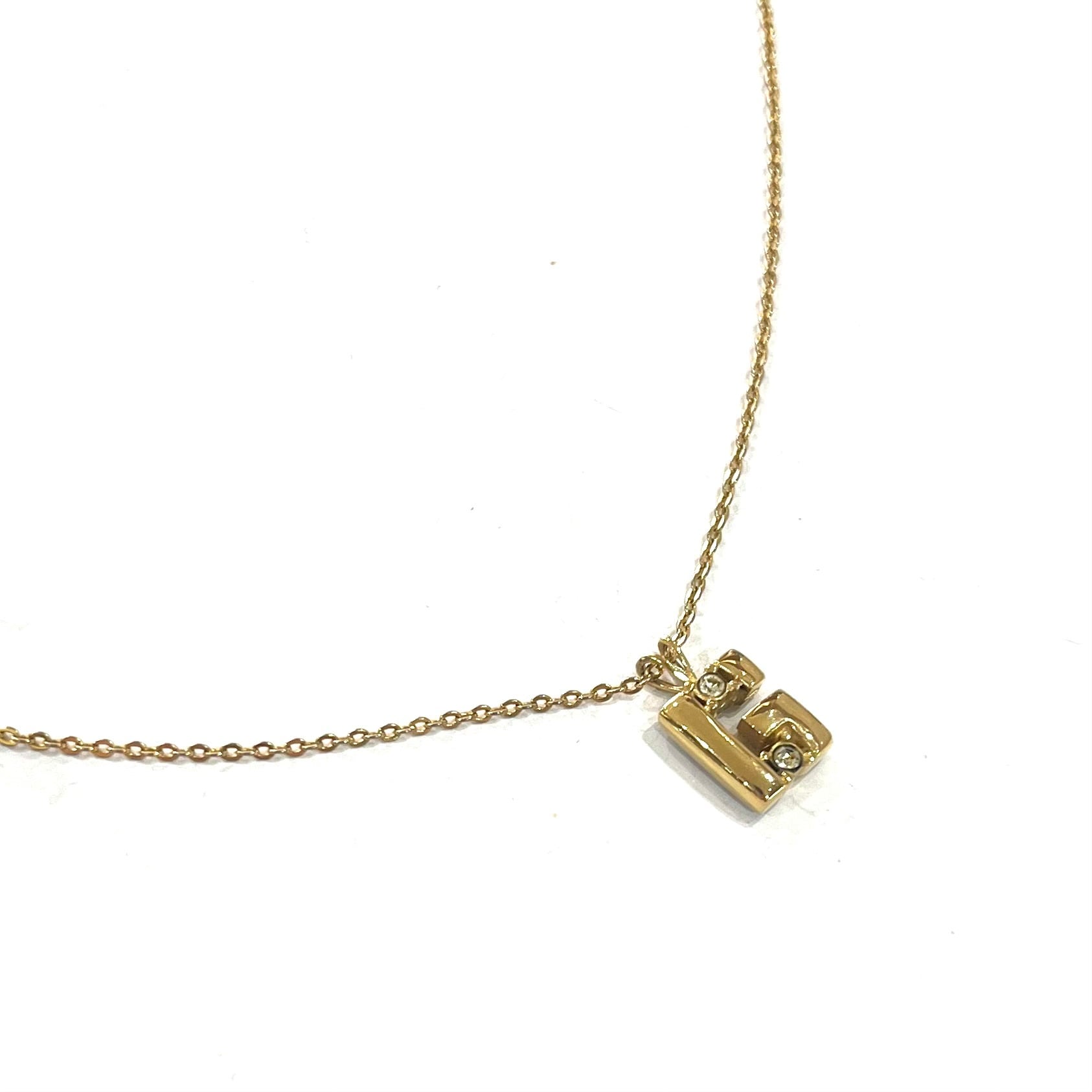 GIVENCHY ジバンシィ】洗練という名のスタイル。 1880 ヴィンテージ