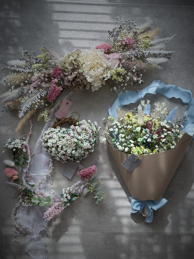 miniリースのフラワーモビール