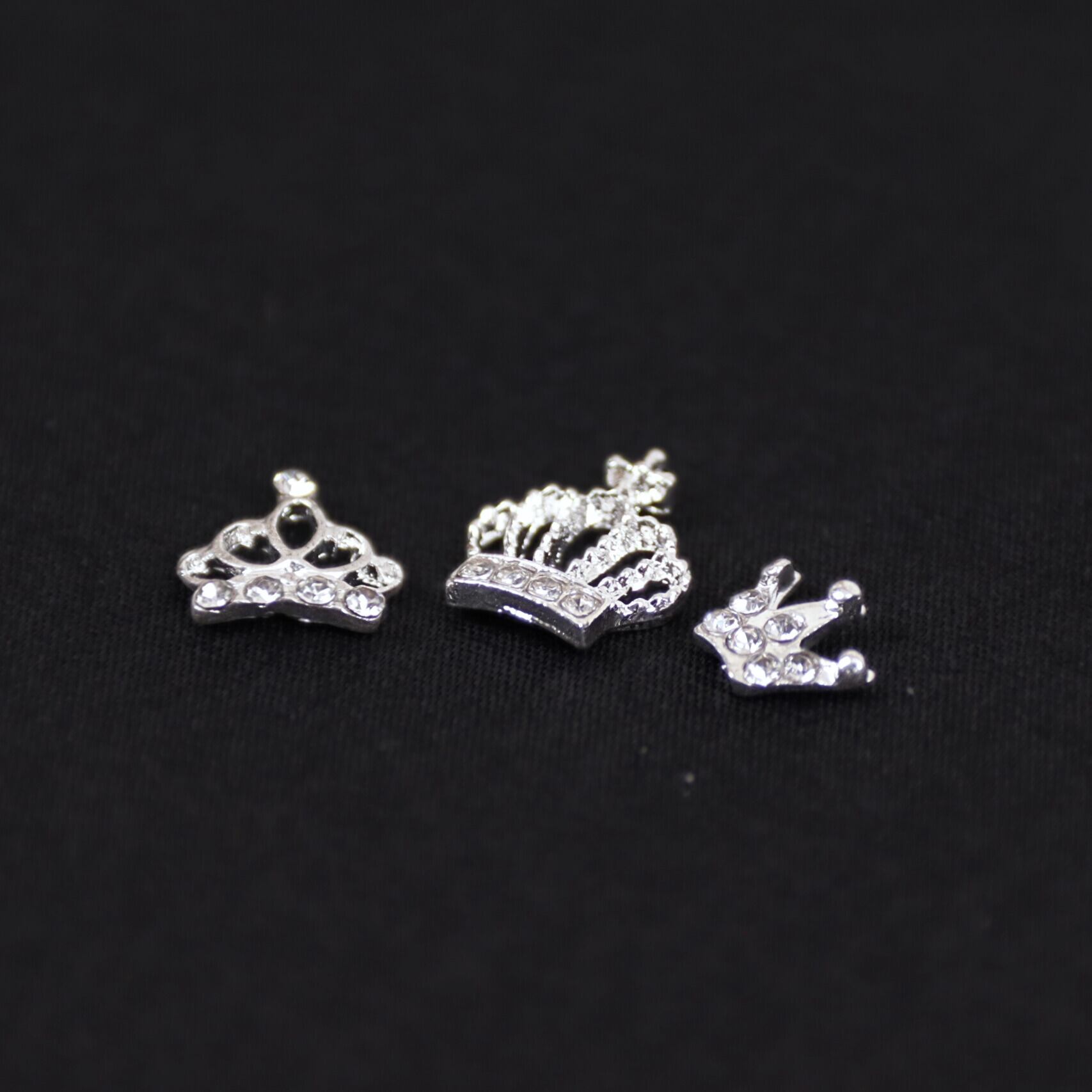 王冠 パーツ 金属 ビジュー イミテーション 02000168 シルバー ネイル
