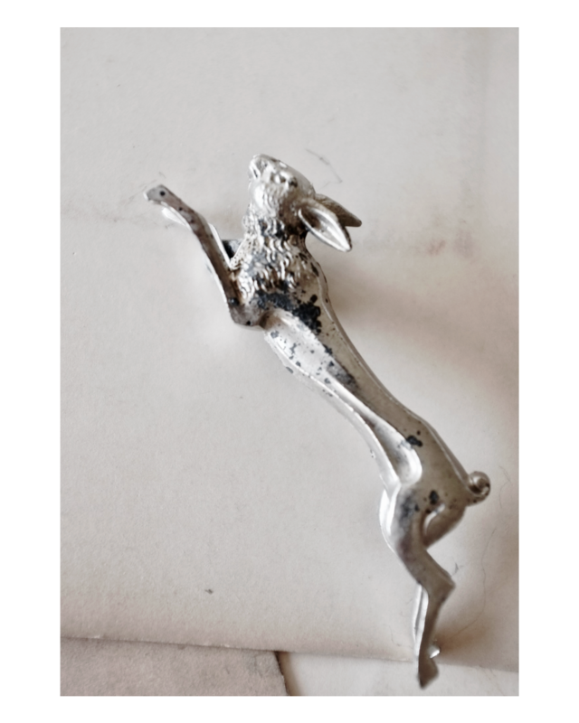 30s フランス 黙想する動物たちとアールデコ的カトラリーレスト うさぎさんa アンティーク