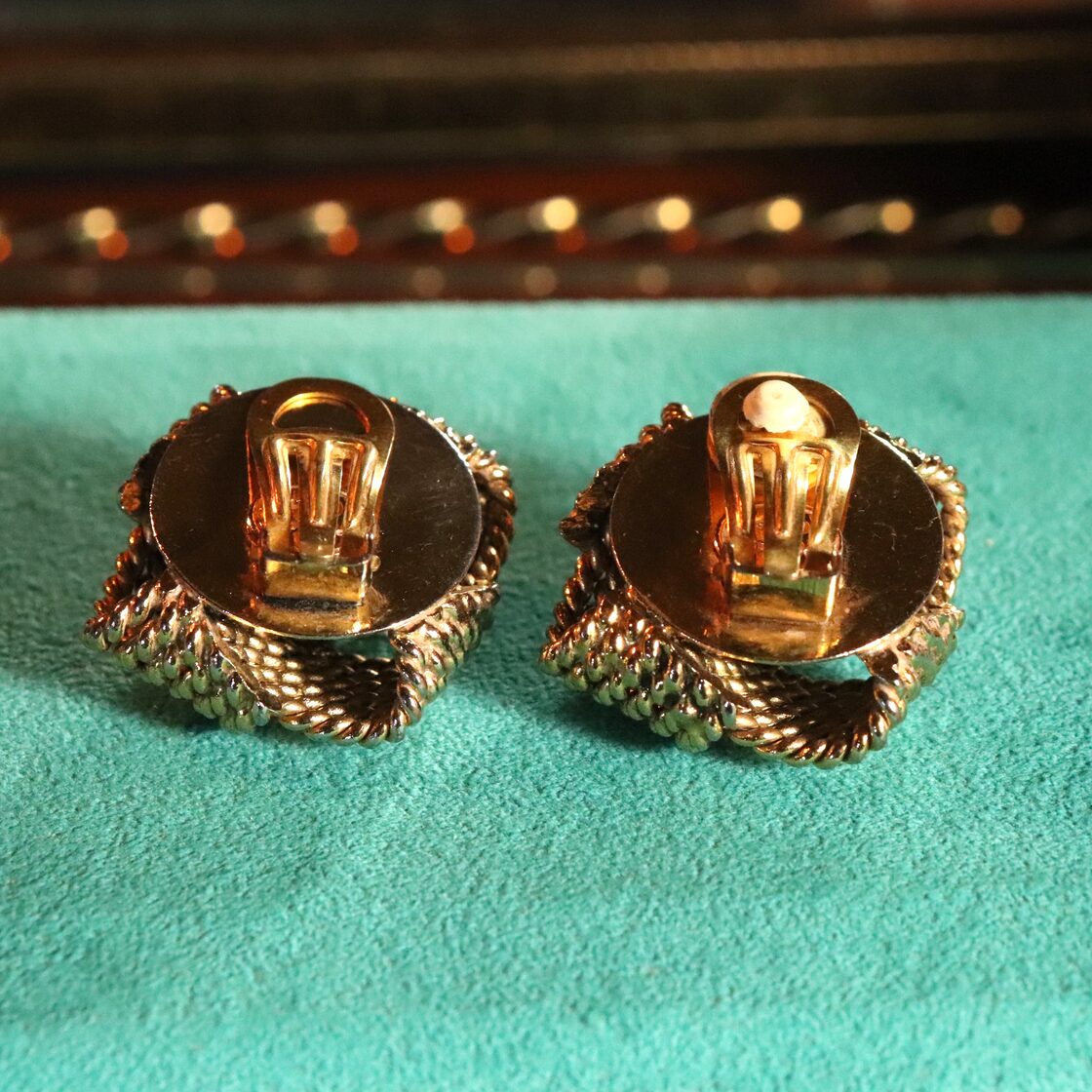 70-80s vintage earrings【POGGI PARIS】Gold／ヴィンテージイヤリング 