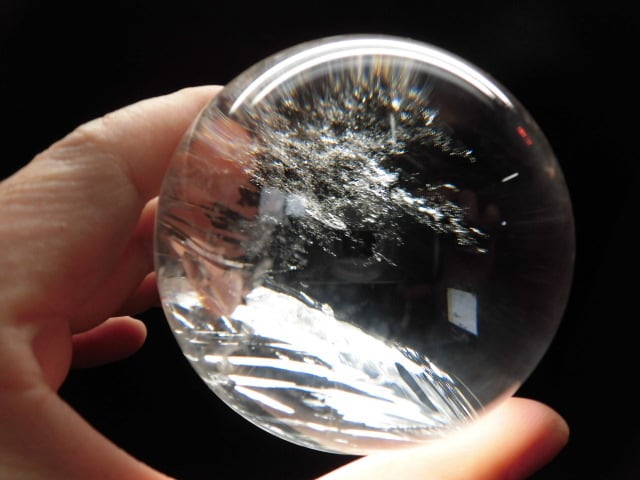 【送料無料】【高品質】72mm ブラジル産天然レインボー水晶玉 no.5