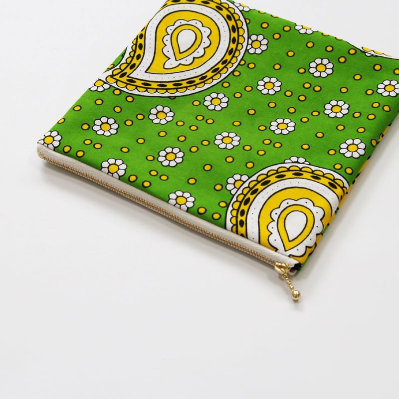 大容量・フラットポーチ（アフリカ布）カンガ 化粧ポーチ マルチポーチ