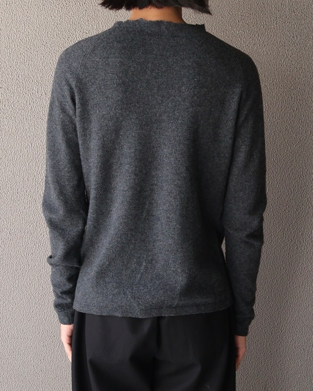 【Dior】mock neck knit
