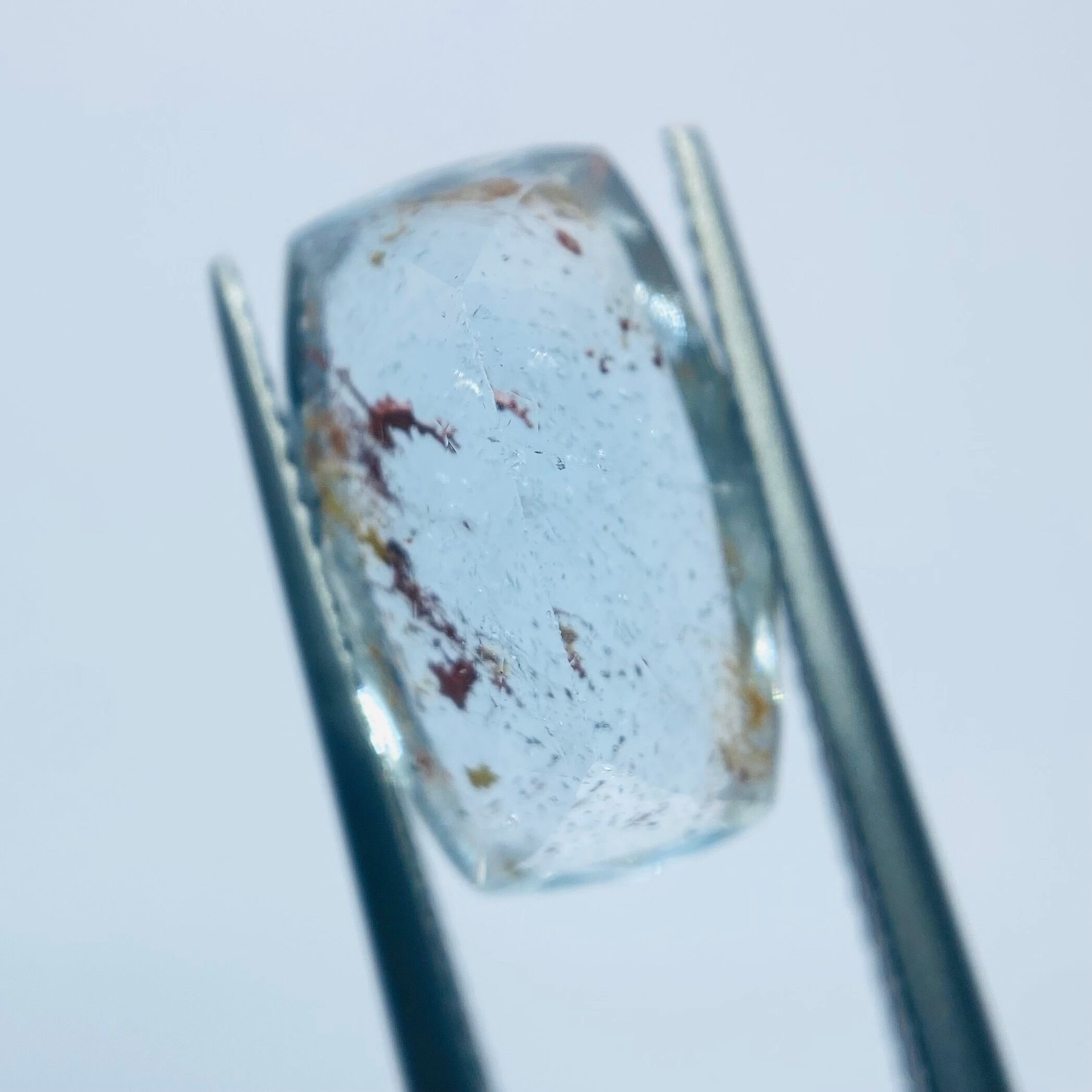 川面　ナチュラルトパーズ