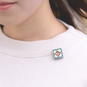 マジョリカ　ピンバッチ