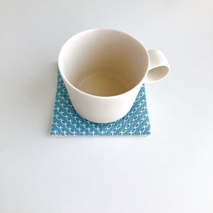 刺し子のコースター四角(水色)リネン