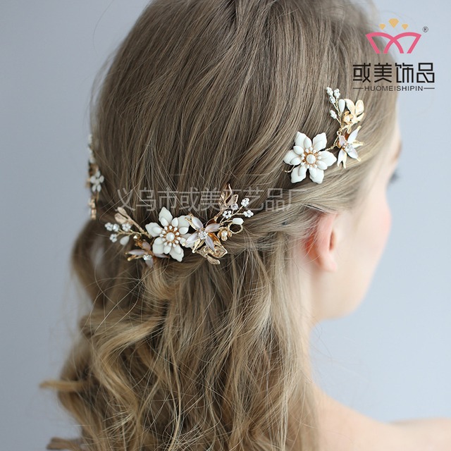 【ウェディングアクセサリー】ヘアコームセット ヘッドドレス ウェディング 花 ホワイト 白 小物 ウェディング 結婚式 挙式 フォトウェディング 20代 30代 40代 シンプル 前撮り 後撮り 少人数ウェディング ナチュラル ウェディング レストランウェディング ガーデンウェディング リゾートウェディング カジュアルウェディング  ソロウェディング