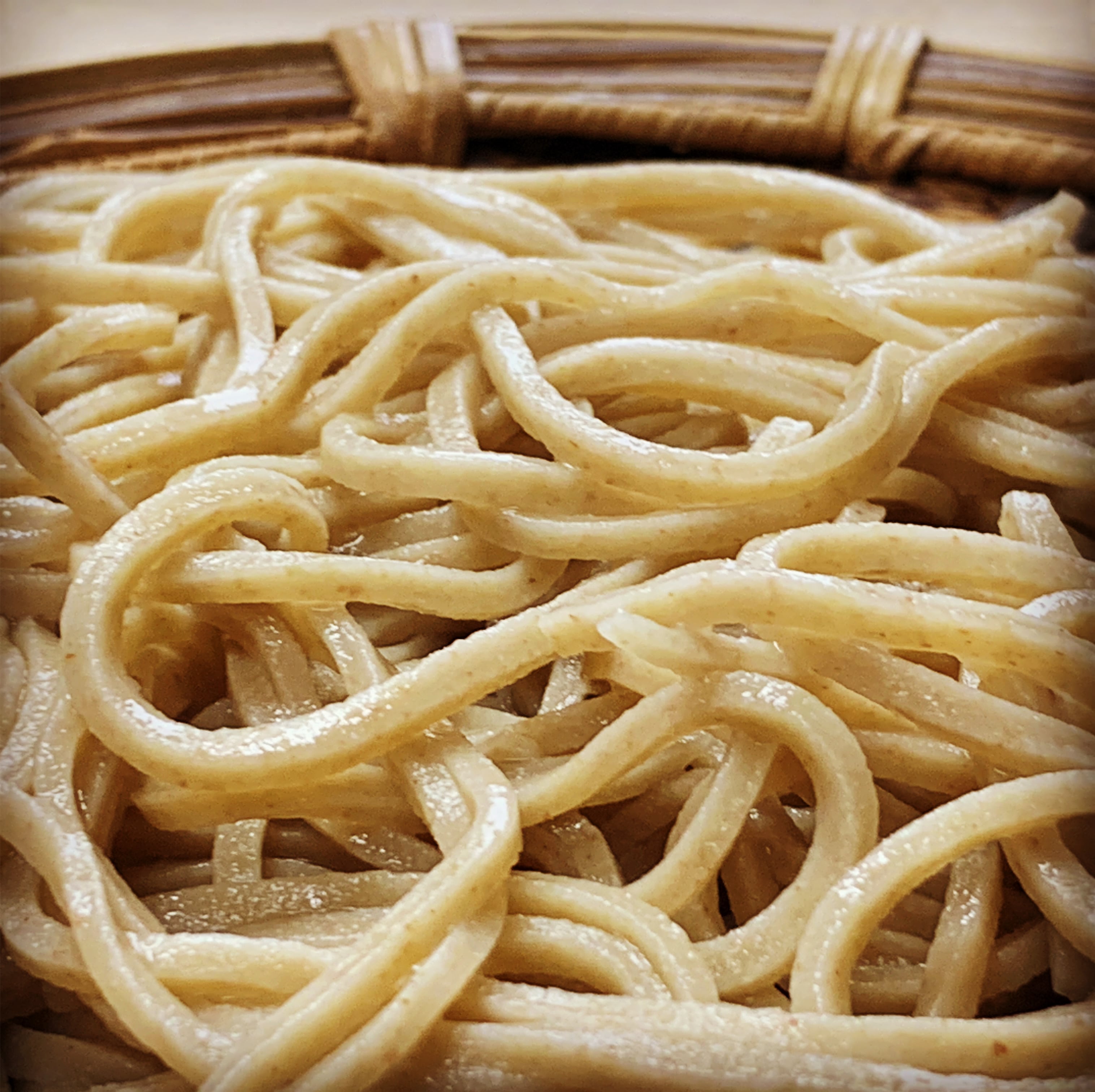 超挽きたてそば粉（微粉製粉）3㎏ | 大和卯月オンラインショップ