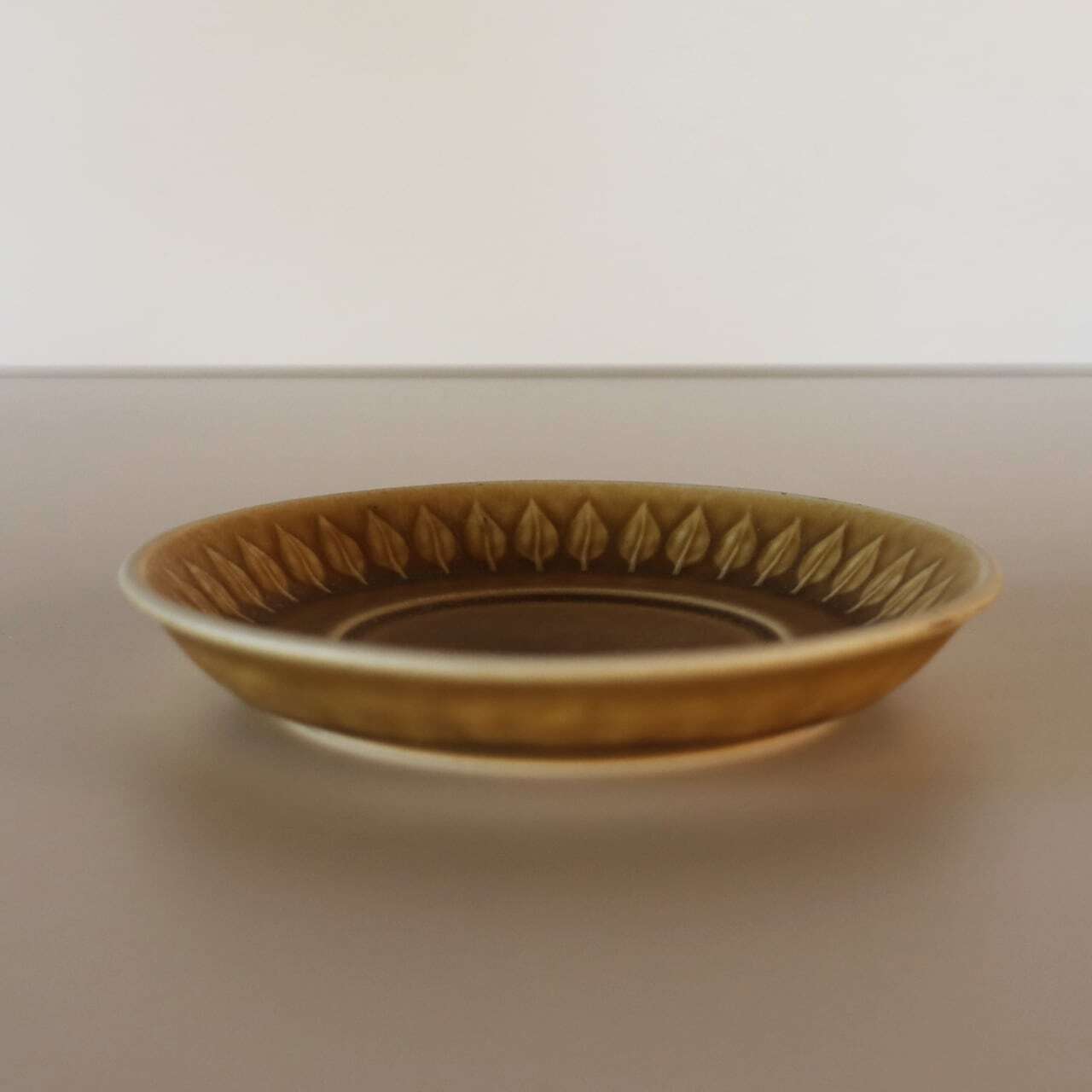 Quistgaard クイストゴー】トールカップ＆ソーサー/レリーフ/北欧