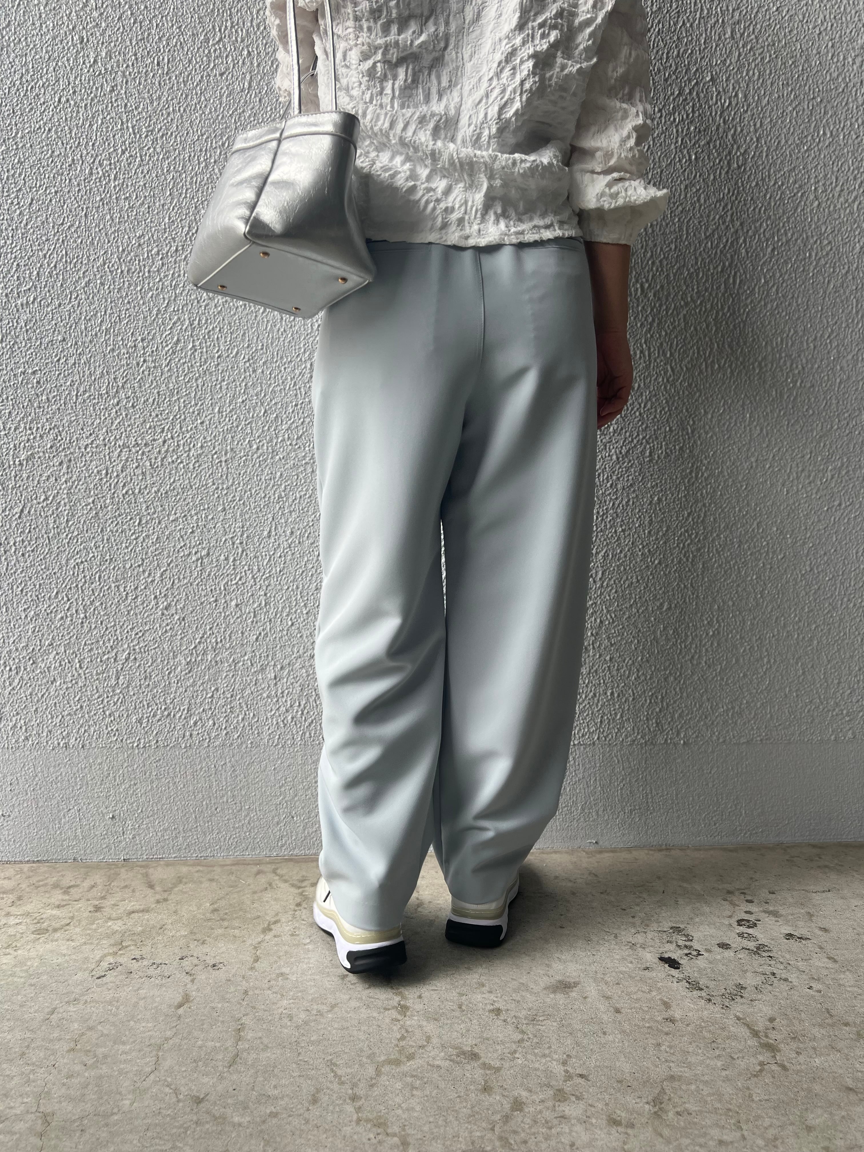 【PASSIONE】タック入りカーブパンツ 516601