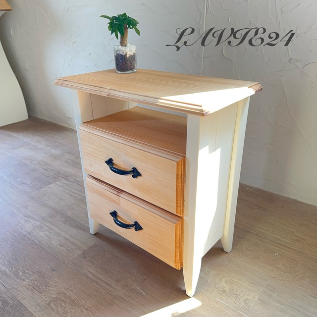 北欧 風 デザイン サイドテーブル B 猫脚 風 テレビ台 チェスト カフェテーブル ミニテーブル ミニ ドレッサー