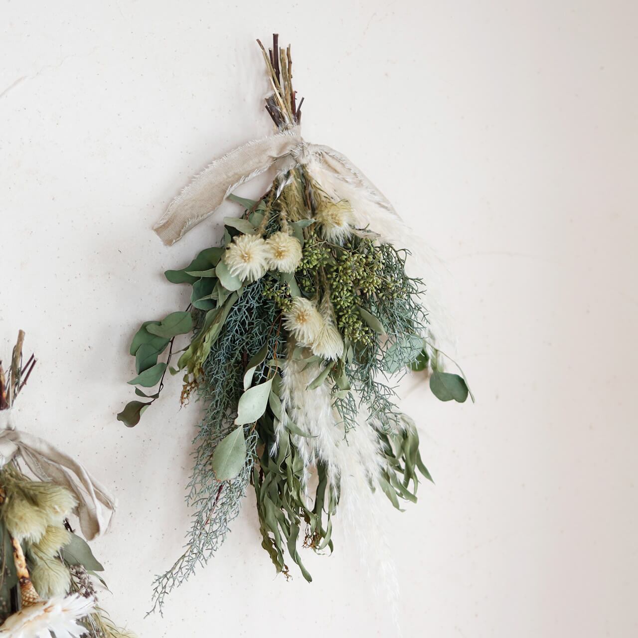 1点もの】 エリンジュームとパンパスのドライフラワースワッグ