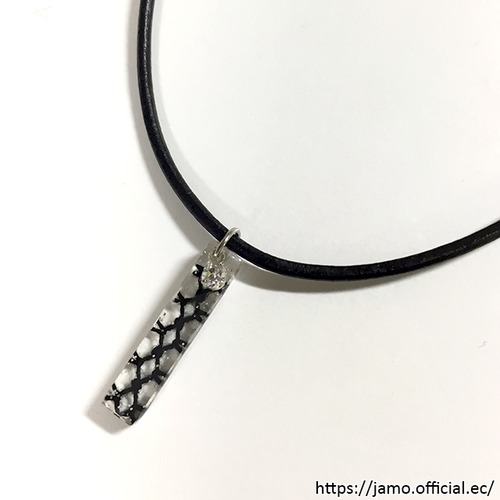 亀甲縛りネックレス