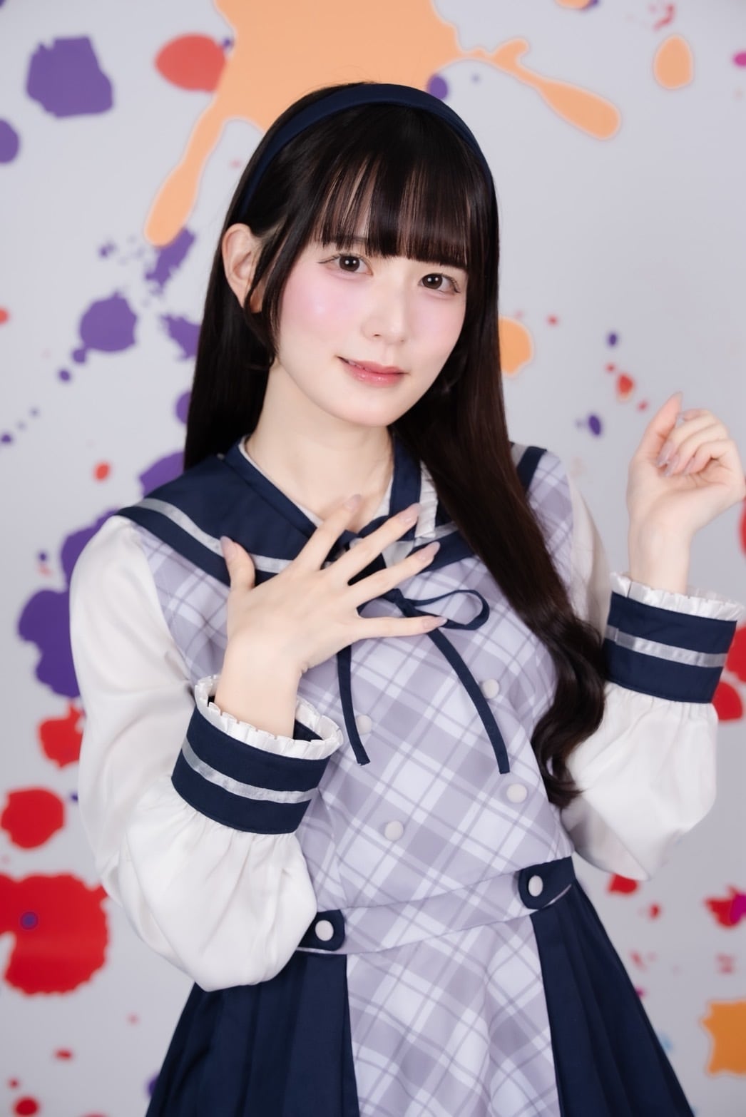 胡蝶みお 〜3月限定ホワイトデー宿題チェキ〜 | vVibe!公式オンライン