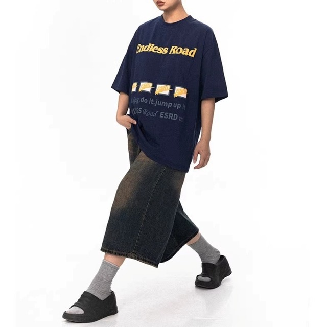 エンボスレタリングルーズフォルムTシャツ 1col   R02090