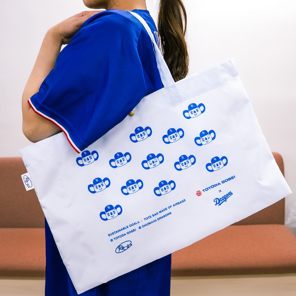 <中日ドラゴンズ> 大きなエアバッグトート 集合ドアラ