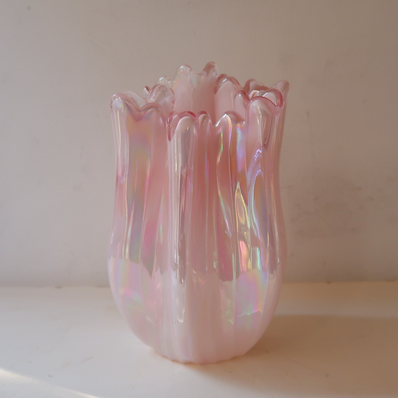 桜色のオーロラ花瓶