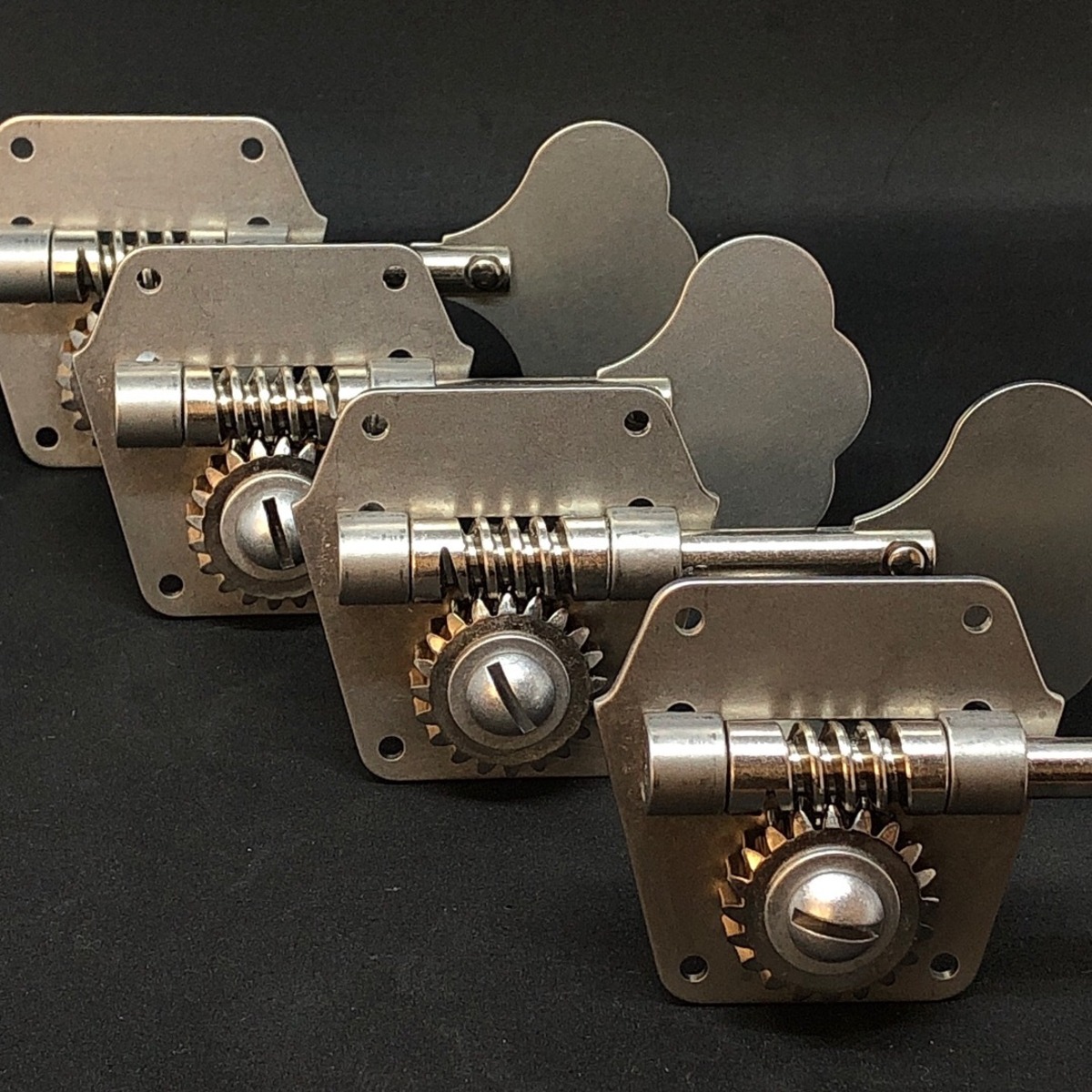 Titanium Bass Tuner（1950s） | tatsuta Titanium Parts