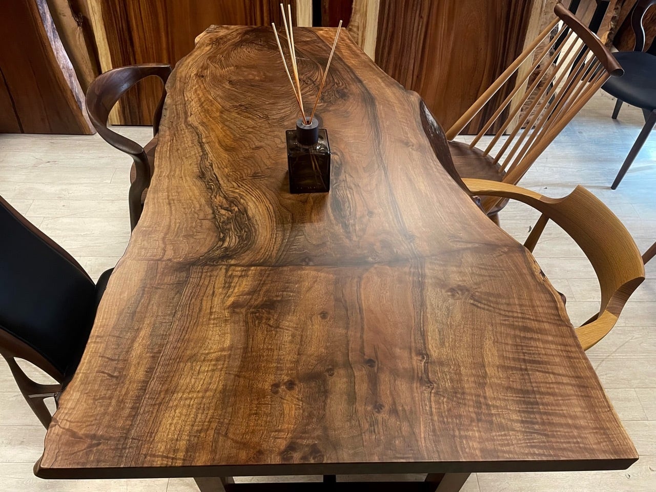 バストゥーンウォールナット_1625×520‐780-1000×50_柏店_テーブル天板