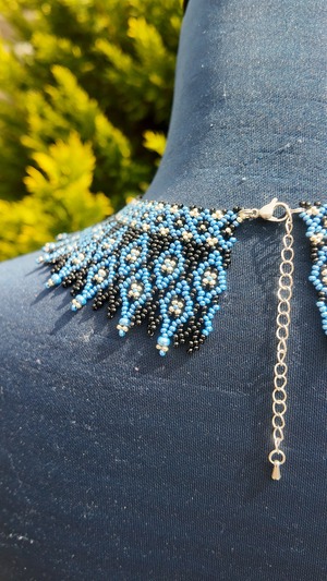 クリザ・シリャンカ （ウクライナ伝統手工芸・最高品質ビーズアクセサリー）