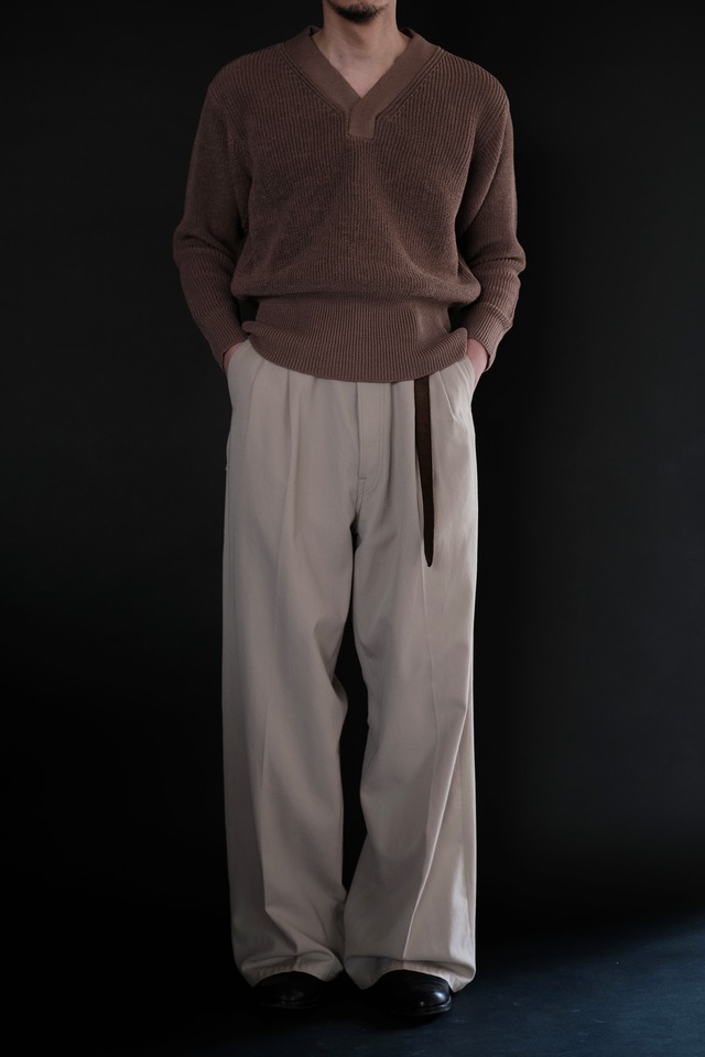 T.T / LOT.529 V NECK PULLOVER