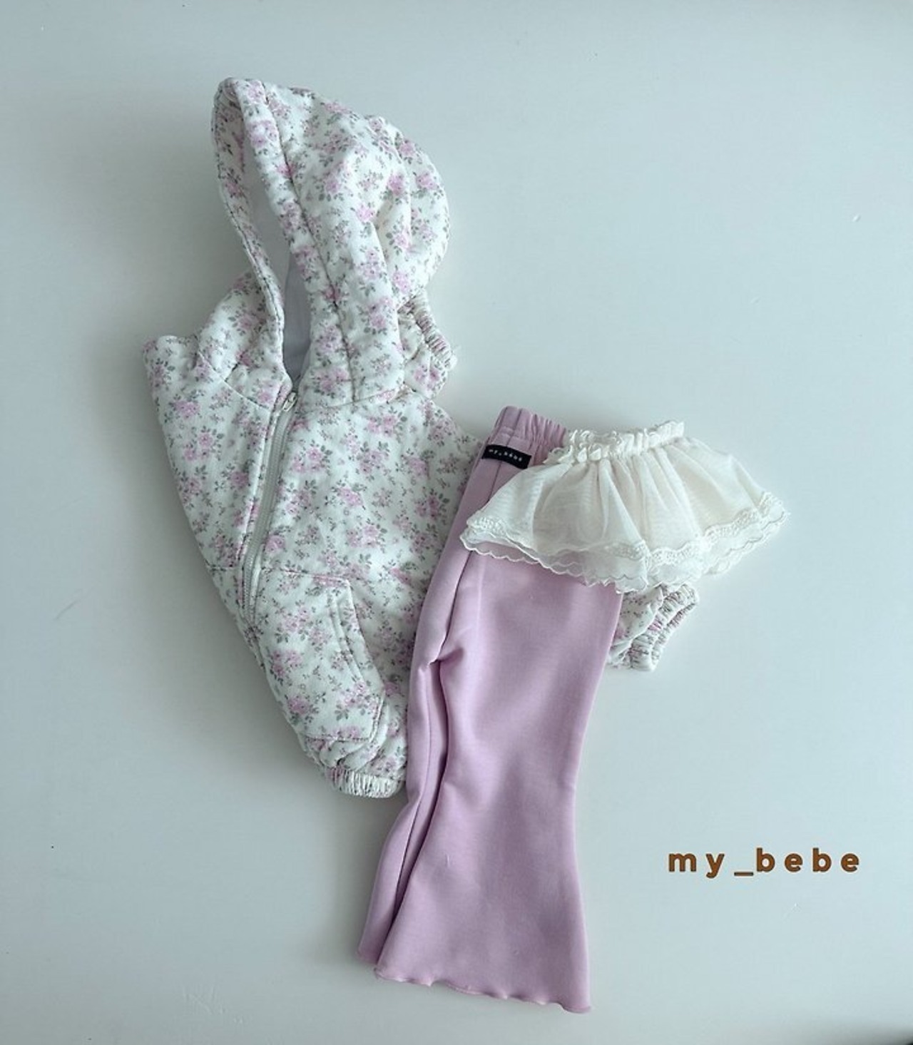 韓国子供服 / Mybebe / ボンディングフードジップアップ *XS~XL*