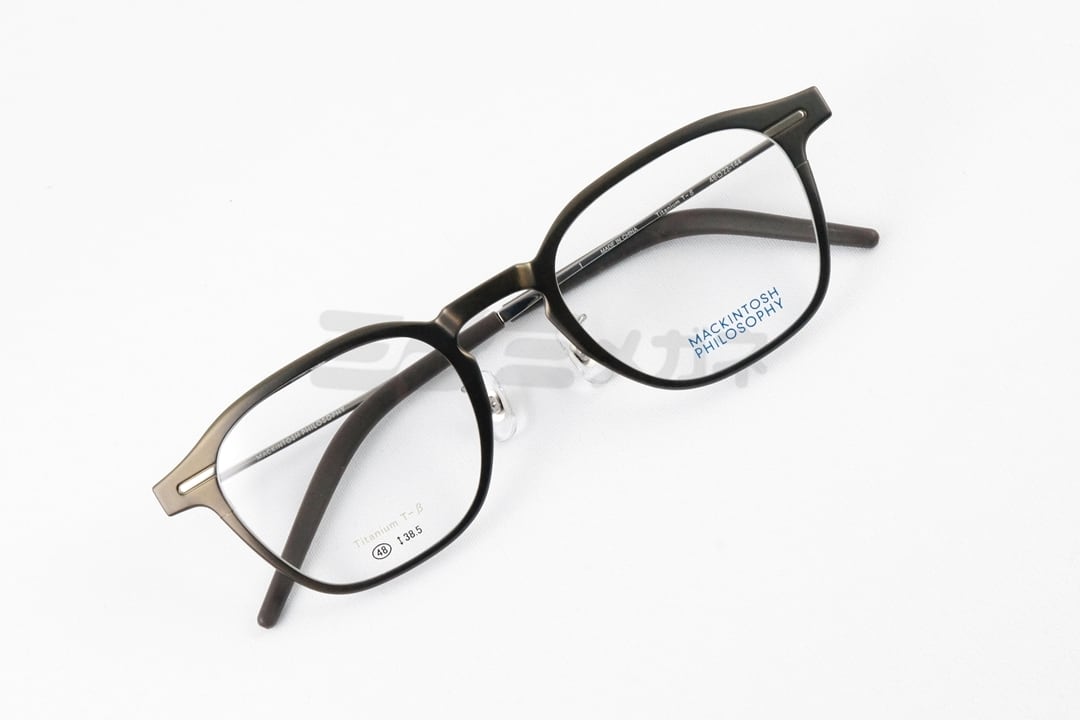 跳ね上げ式メガネ フレーム マッキントッシュフィロソフィー