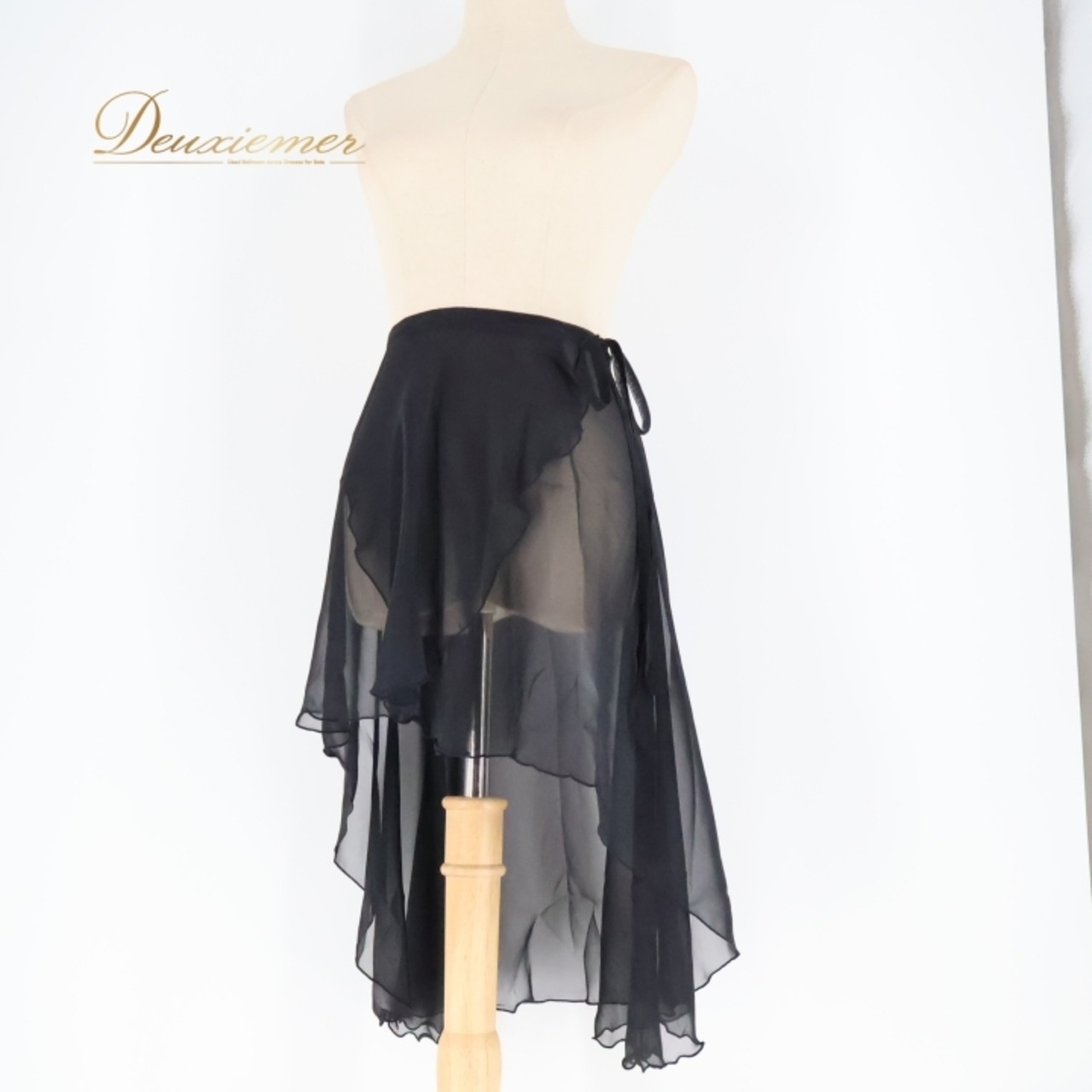 バレエ 衣装 まとめ売り セット レオタード スカート レディース 大人 レッスン 練習着 インナー 巻きスカート 紫 紺 ピンク シルビア M レオタードセット ダンスウェア バレエ用品 スポーツウェア 社交ダンス 練習用 大人女性用 コスチューム Mサイズ 伸縮性あり スポーティ デザイン おしゃれ レディース用