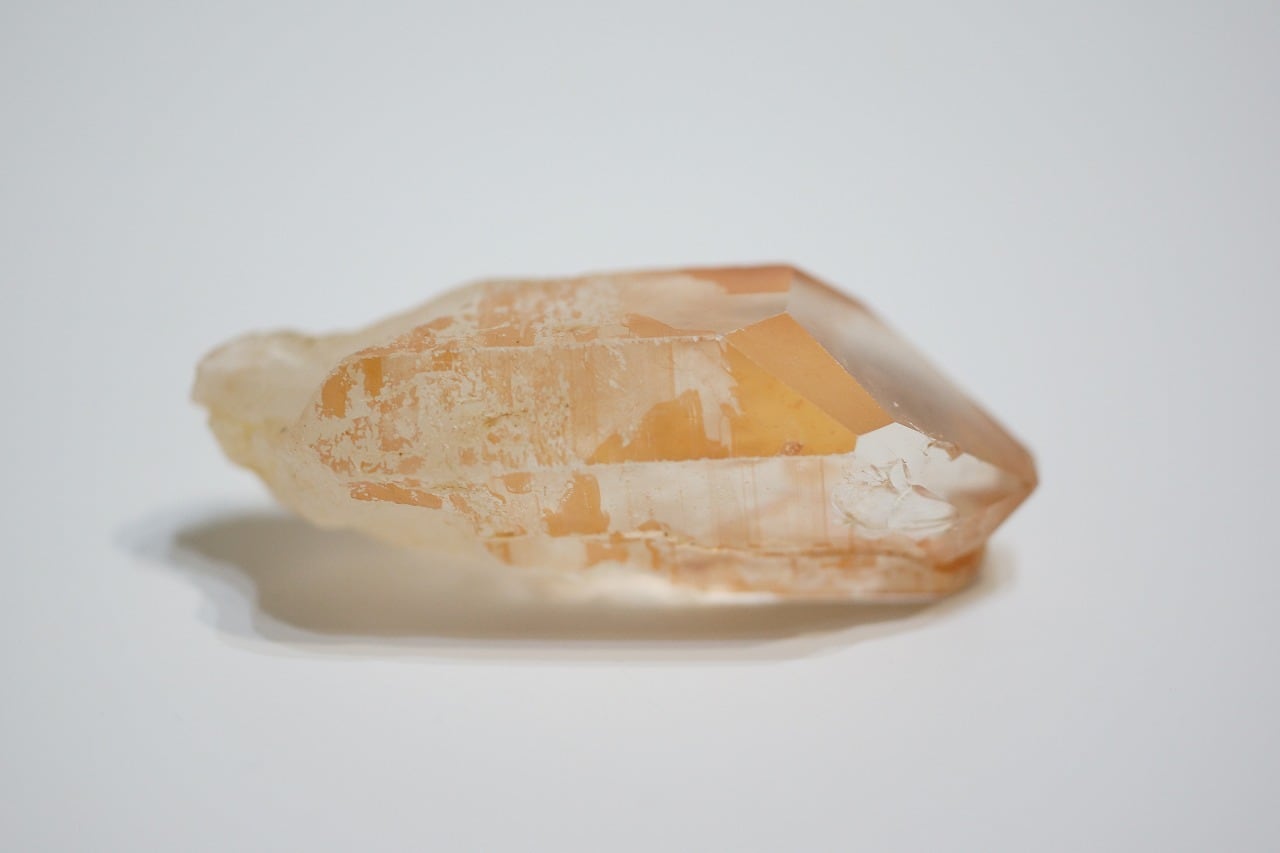 オレンジ水晶（タンジェリンクォーツ）ポイント 約28g | 天然石