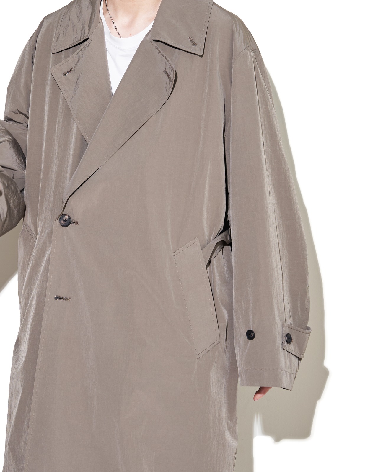 ssstein "WINDPROOF NYLON DOUBLE BREASTED COAT〔TAUPE〕"