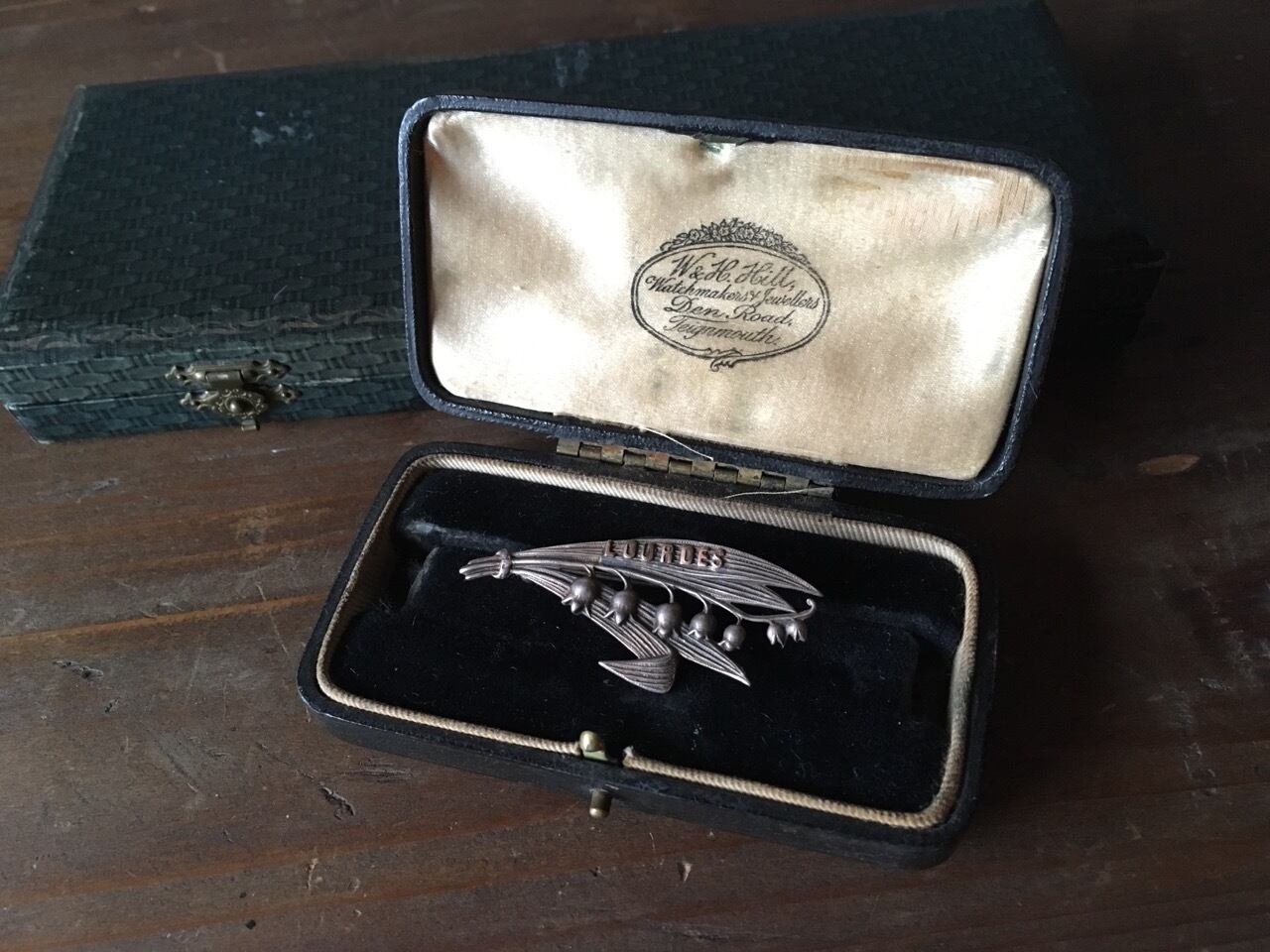 フランスアンティーク すずらん muguet ブローチ