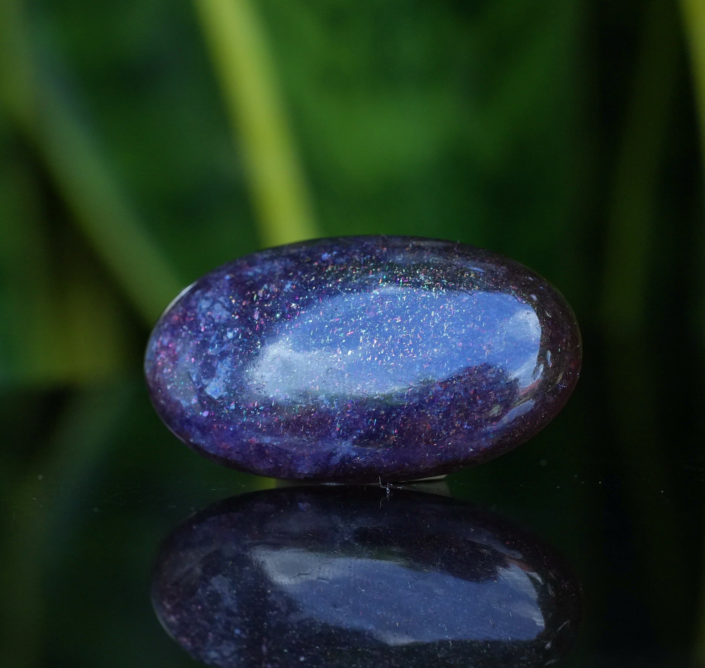 アイオライトサンストーン39ct 稲妻銀河 s1633 | Funky garuda Stone