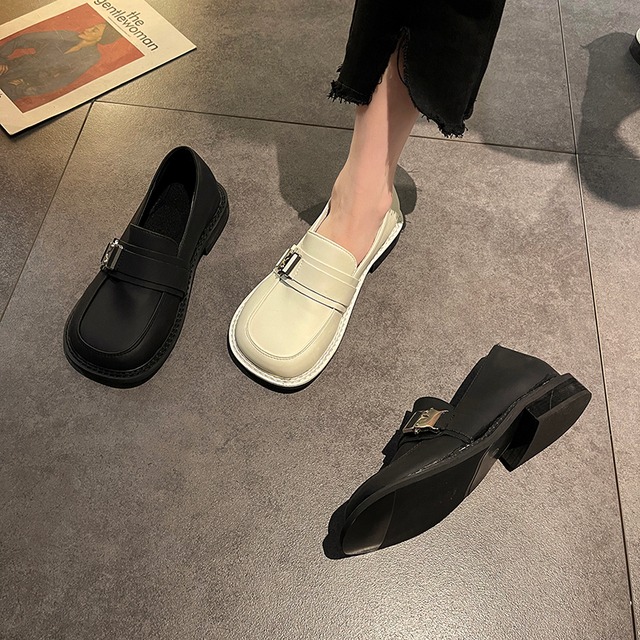 ホワイトサマースタイルレザーシングル 靴 シューズ ローファー 夏物 部族の婦人靴8686914488