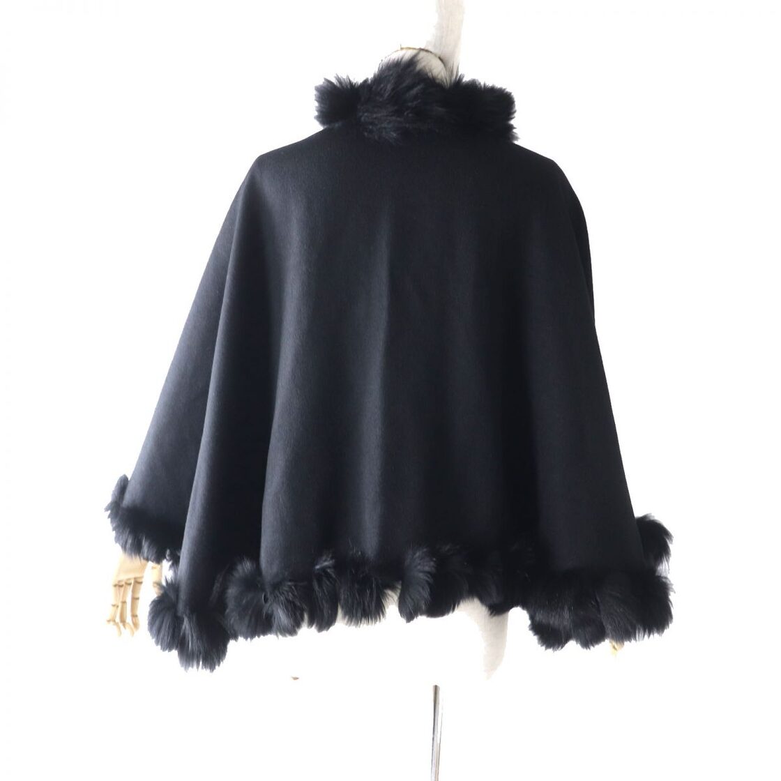 未使用品☆正規品 noa-ge 毛皮 ブルーフォックストリミング カシミヤ混 